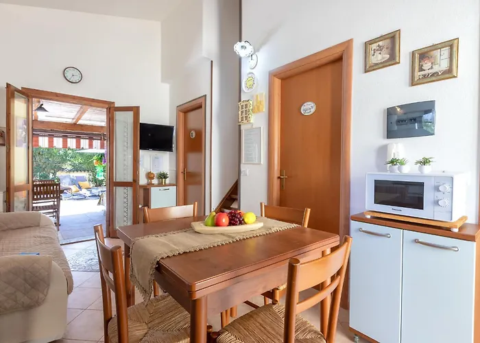 Oleandri By Interhome *